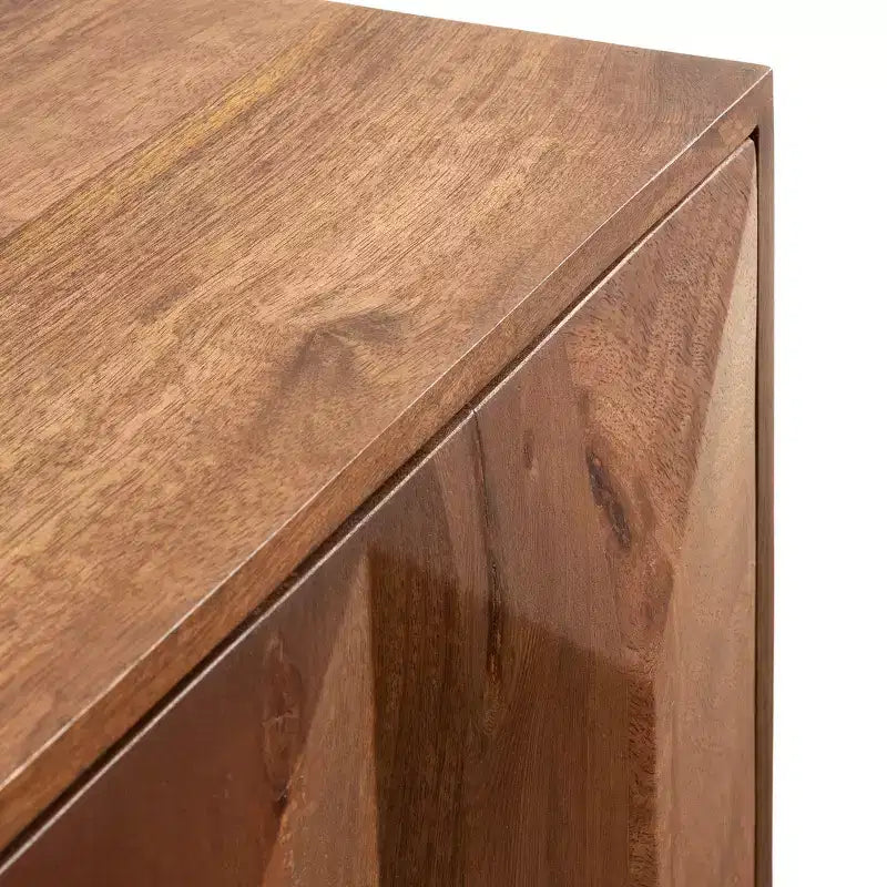 Pensile Ranier a due ante in noce di Kate & Laurel All Things Decor, 76x25x35 cm