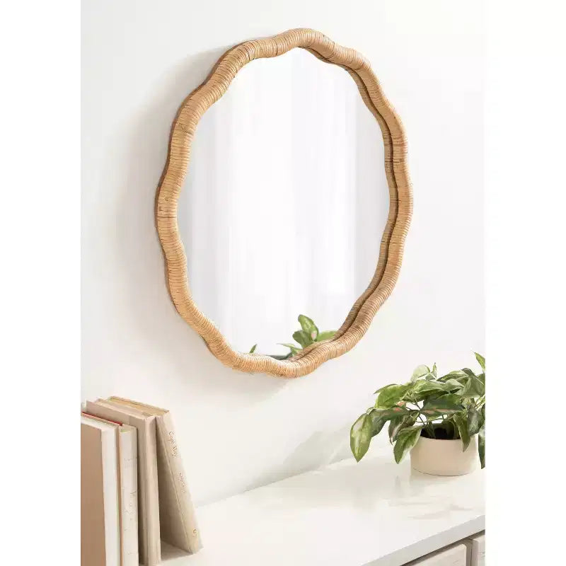 Kate & Laurel All Things Decor Specchio da parete con cornice smerlata Rahfy 66x66 cm, Naturale: Stile Bohemien, Nessun montaggio richiesto
