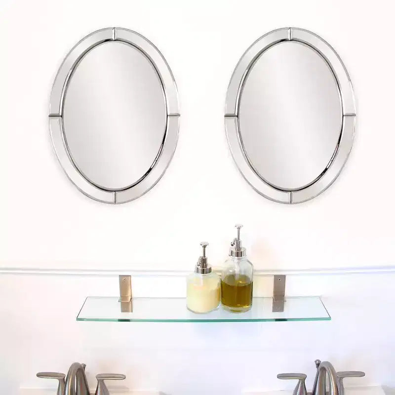 Specchio da parete ovale smussato Howard Elliott 40x30 cm con cornice a specchio e accenti opalini: Arredamento moderno, cornice in legno, montaggio a parete, nessun assemblaggio richiesto