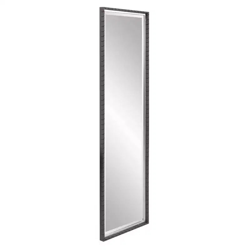 Specchio da parete Howard Elliott Cantera 48"x14": Stile moderno, cornice in ferro, montaggio a parete
