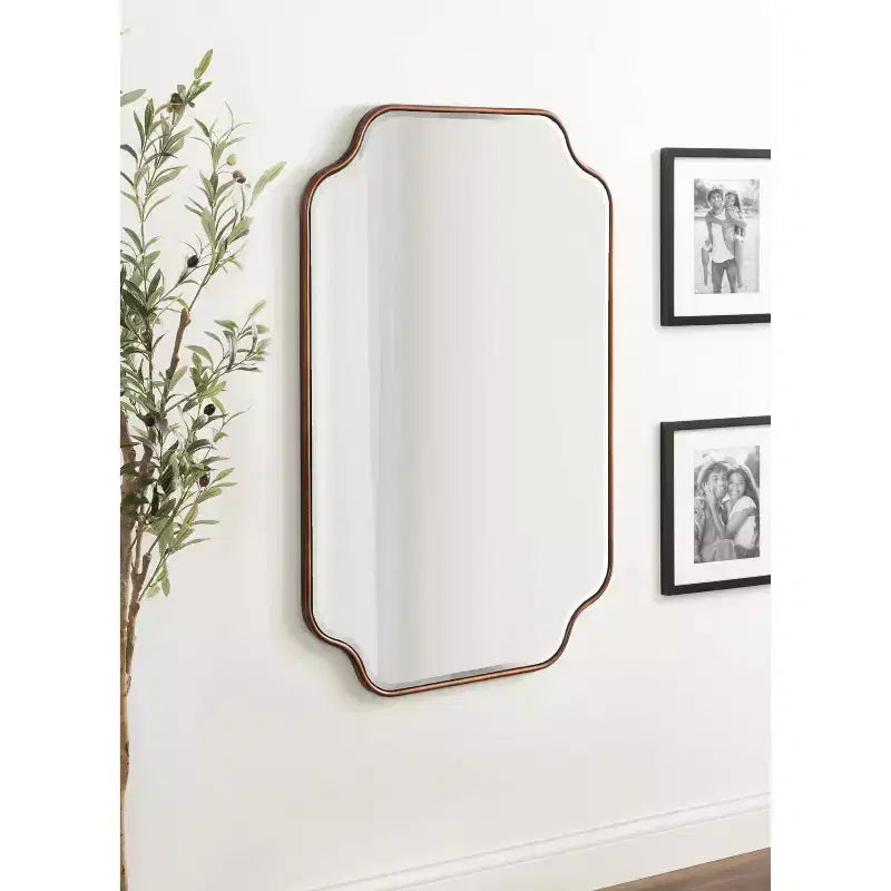 Kate & Laurel All Things Decor Specchio da parete con cornice Plumley 24"x36" Bronzo