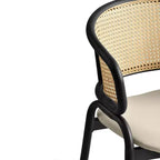 LeisureMod Ervilla Set di 2 sedie da pranzo con schienale in vimini, sedile in pelle e struttura in acciaio nero, moderno, per cucina interna, sala da pranzo, posti a sedere a tavola