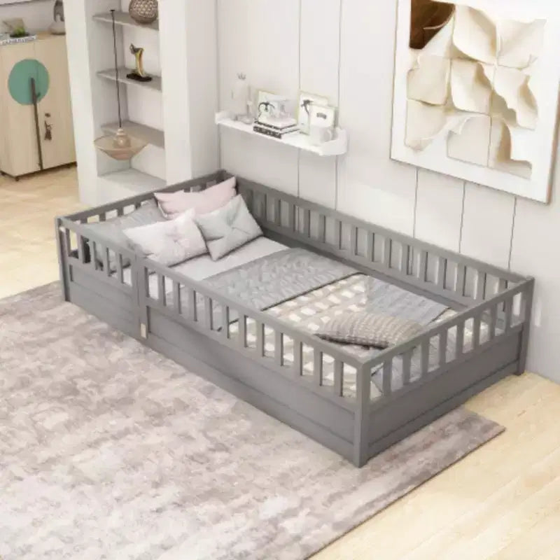 Letto Singolo Compatto con Caratteristiche di Alta Sicurezza Integrate e Porta