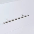Letto a scomparsa Whisen Modern Design con armadio a muro, ripiani aperti e cassetti portaoggetti - Bianco