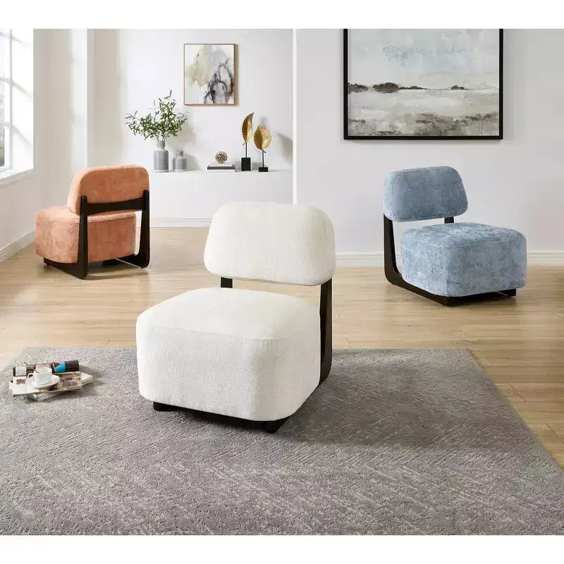 Poltrona Moderna Solara Roundhill Furniture con Struttura in Legno Massello