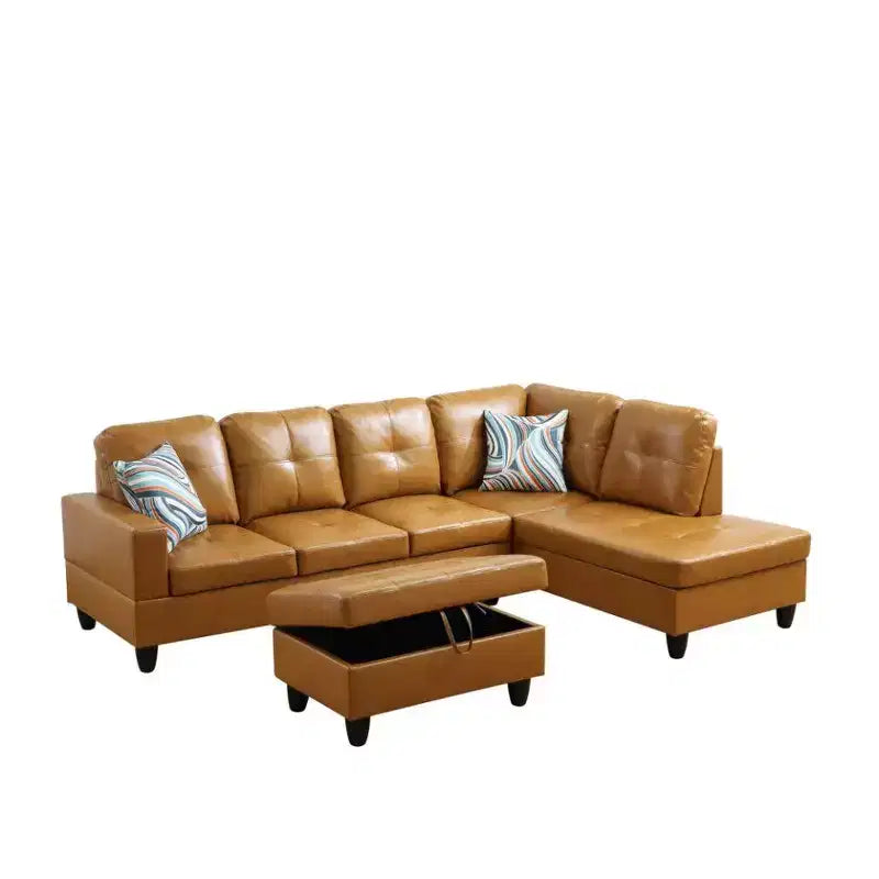 Divano componibile in similpelle tan - Design moderno a L, cuscini trapuntati, cuscini decorativi, pouf contenitore