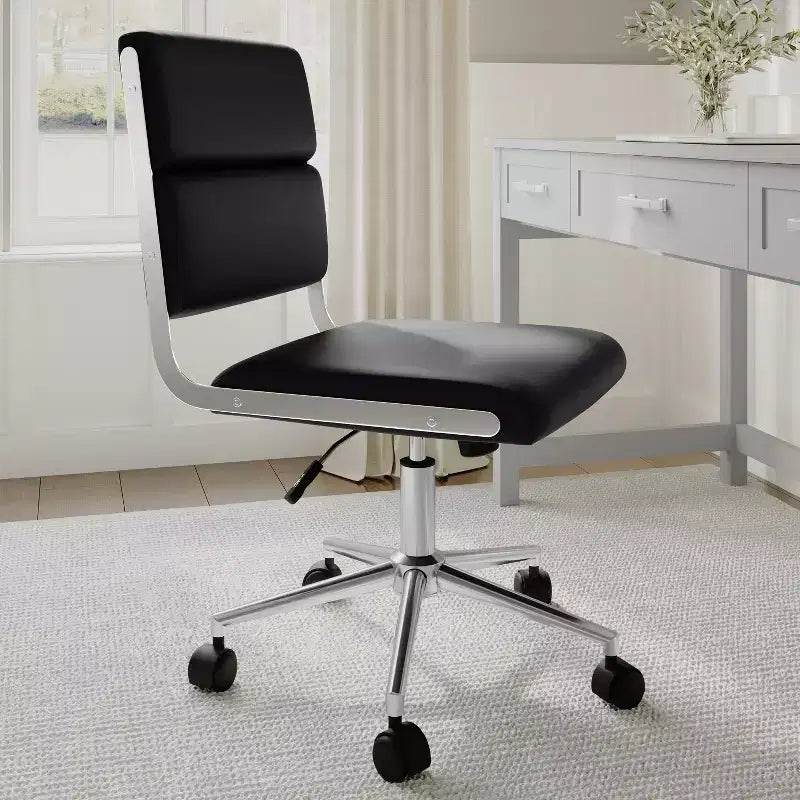 Sedia da ufficio imbottita Lulu di Martha Stewart