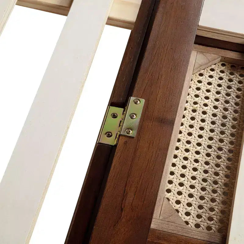 Letto a Scomparsa Whisen Queen Murphy con Stazione di Ricarica - Design in Legno di Pino e Rattan, Soluzione Salvaspazio Pieghevole