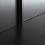 Vetrina da esposizione a LED con ante in vetro, armadio in acciaio con ripiani regolabili, organizer dispensa, nero-ModernLuxe