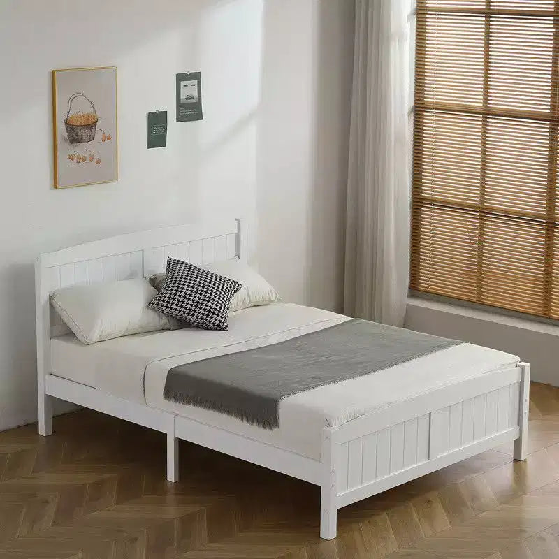 Struttura letto matrimoniale in legno massello Karl Home, bianca