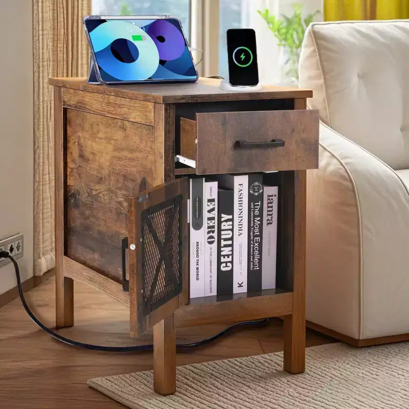 VEVOR Tavolino da Divano per Soggiorno, Comodino con Stazione di Ricarica, Tavolino Laterale a 3 Ripiani con Mobiletto e 1 Cassetto, con Porte USB