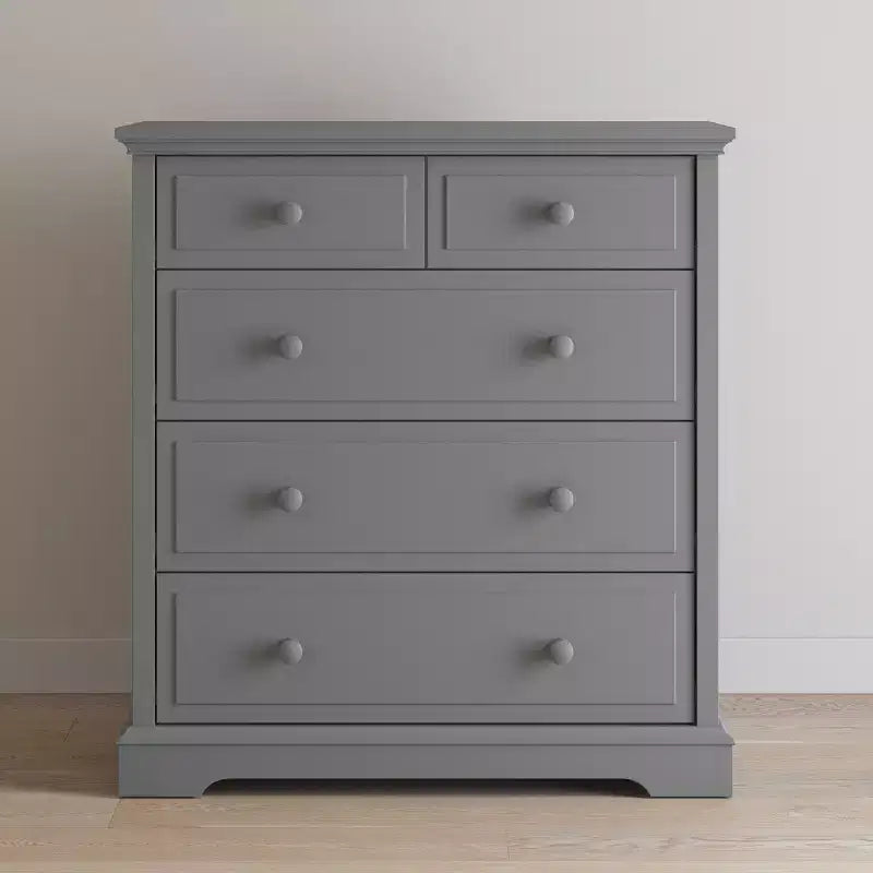 Comò fasciatoio Child Craft Universal Select a 4 cassetti per cameretta o camera da letto, ampio spazio contenitivo, kit antiribaltamento incluso per evitare il ribaltamento, finitura sicura per i bambini