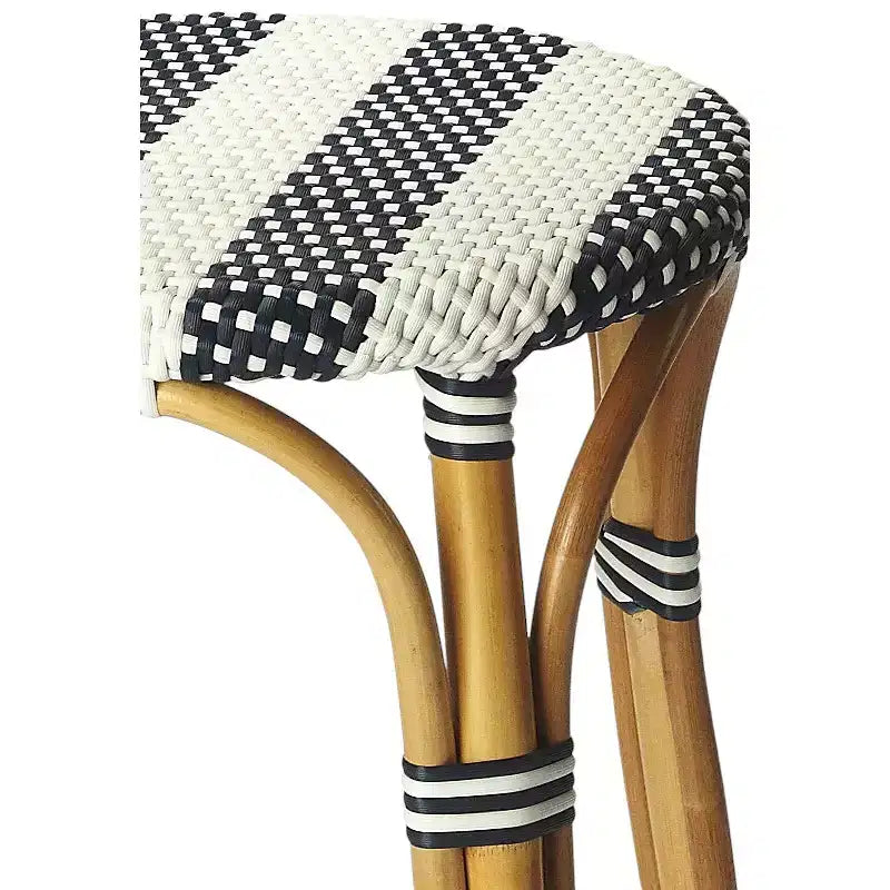 HomeRoots 30 Sgabello da Bar Senza Schienale ad Altezza Bar in Rattan Resistente Blu, Bianco e Naturale