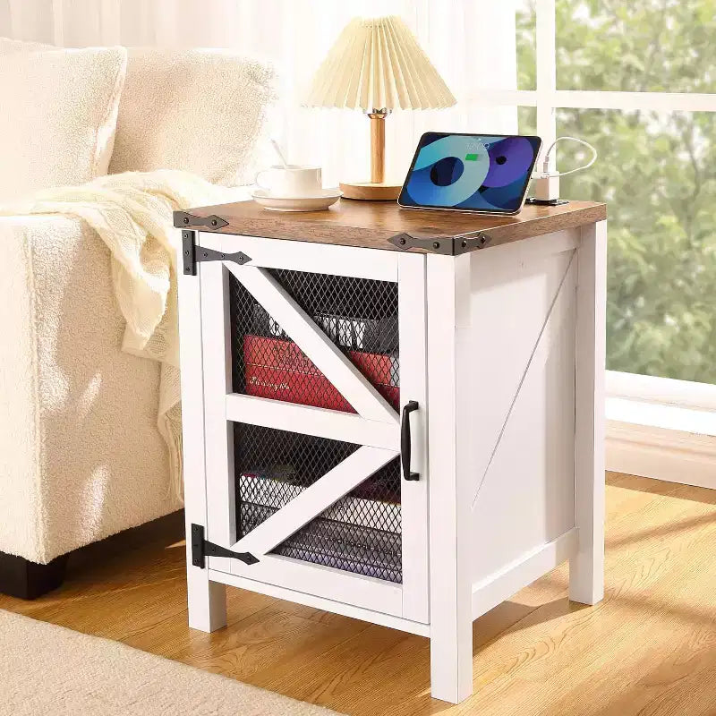 Farmhouse End Table, Rustic Nightstand with Adjustable Storage Shelf, Wood Night Stand Sofa Side Table for Living Room Bedrom, White