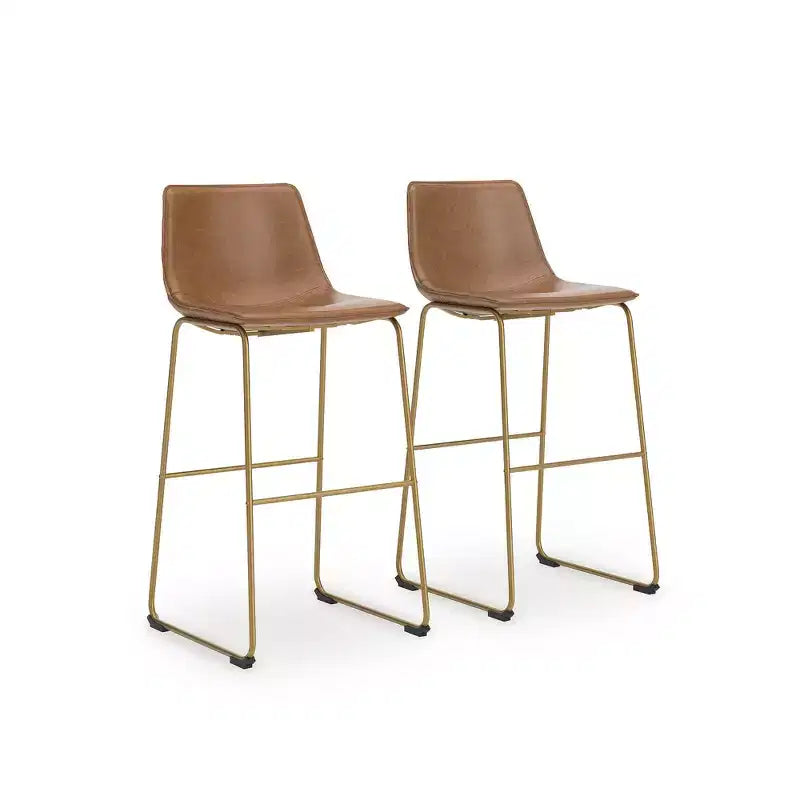 Signature Design by Ashley Lexadine Sgabelli da Bar Imbottiti con Altezza Bancone, Set di 2, Similpelle Marrone con Struttura in Metallo Color Oro