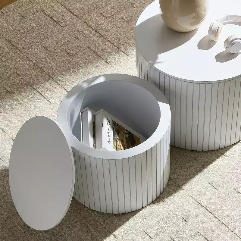 Set di 2 tavolini da caffè e tavolini laterali rotondi moderni con vano portaoggetti nascosto, nessun assemblaggio richiesto, eleganti tavoli d'accento per soggiorno o sala-Panipeachy