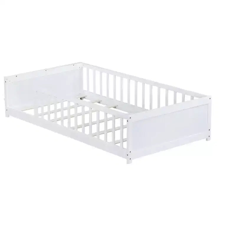 Bellemave Letto a Piattaforma Matrimoniale con Scaffale Integrato, Spondine e Robusta Struttura in Legno, Design Salvaspazio per la Camera dei Bambini