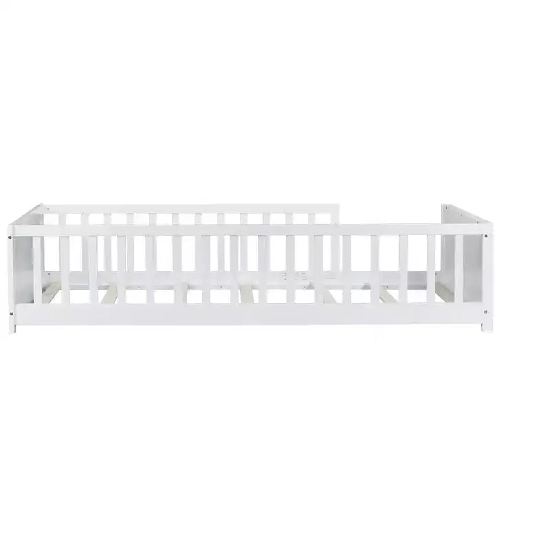 Bellemave Letto a Piattaforma Matrimoniale con Scaffale Integrato, Spondine e Robusta Struttura in Legno, Design Salvaspazio per la Camera dei Bambini