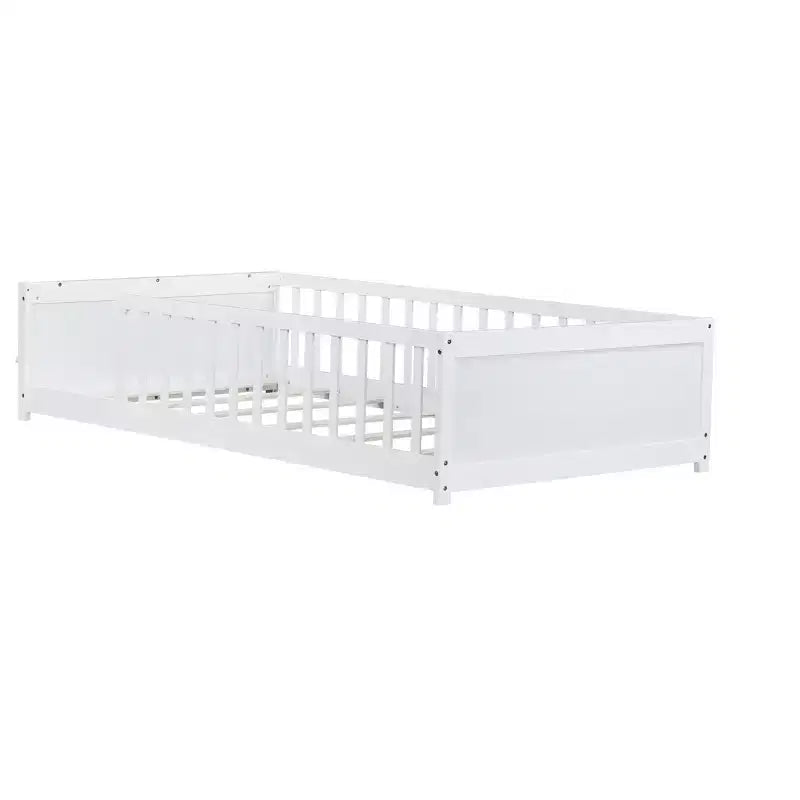 Bellemave Letto a Piattaforma Matrimoniale con Scaffale Integrato, Spondine e Robusta Struttura in Legno, Design Salvaspazio per la Camera dei Bambini
