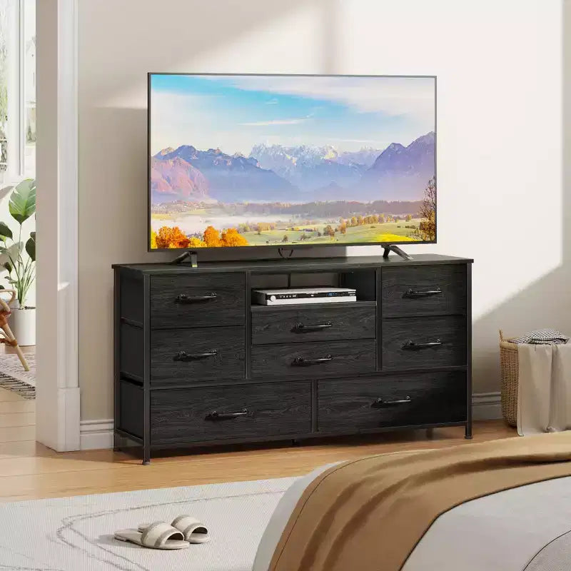 Mobile TV nero da 50 pollici con cassettiera a 8 cassetti, stazione di ricarica per camera da letto, torre portaoggetti in tessuto, ripiani in legno, console multimediale, organizer, unità domestica
