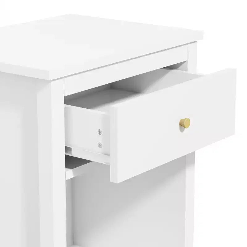 Comodino in Legno Bianco con un Cassetto e Ripiano, Maniglia Dorata, Struttura in MDF per Bambini e Adulti, Altezza 68 cm
