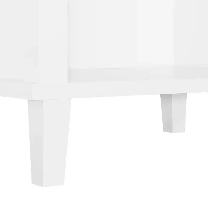 Comodino in Legno Bianco con un Cassetto e Ripiano, Maniglia Dorata, Struttura in MDF per Bambini e Adulti, Altezza 68 cm