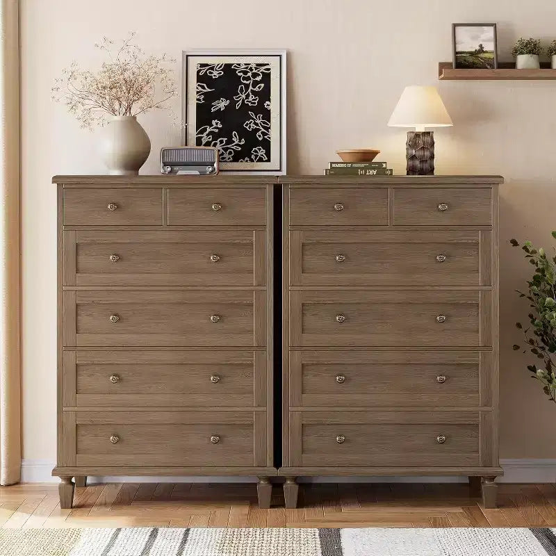 Comò Vintage a 6 Cassetti con Gambe Affusolate, Cassettiera Alta in Legno per Camera da Letto, Soggiorno o Ingresso, Finitura in Legno Invecchiato
