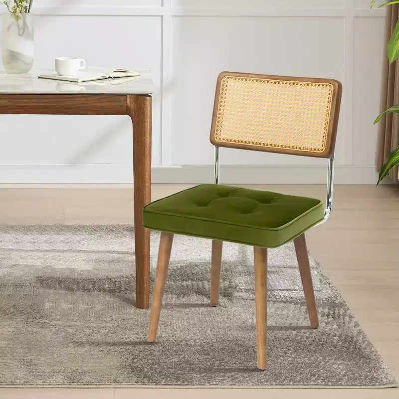 Set di 2 sedie da pranzo, sedile in velluto e schienale in rattan intrecciato - Sedie da cucina con schienale alto in canna e gambe in legno per sala da pranzo o cucina - Verdi
