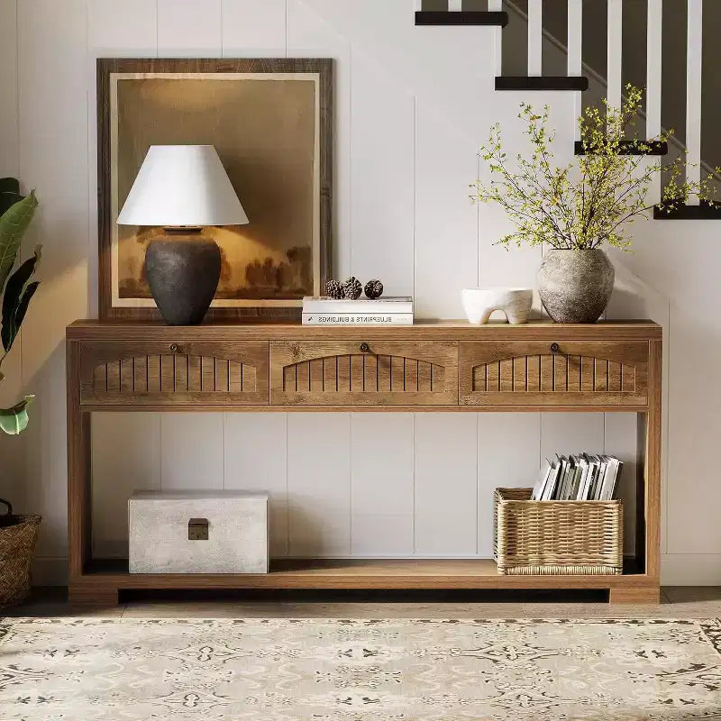 Tavolo console lungo Lantine da 179,8 cm con 3 cassetti, tavolo da ingresso stretto in stile rustico con mensole a 2 livelli per corridoio, soggiorno, divano, marrone rustico