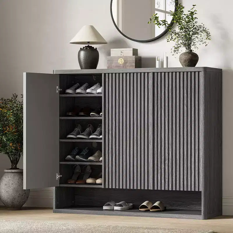 46 Large Shoe Storage Cabinet with Fluted Door & Adjustable Shelves, Holds 30-35 Pairs, Wooden Entryway Shoe Organizer for Living Room
