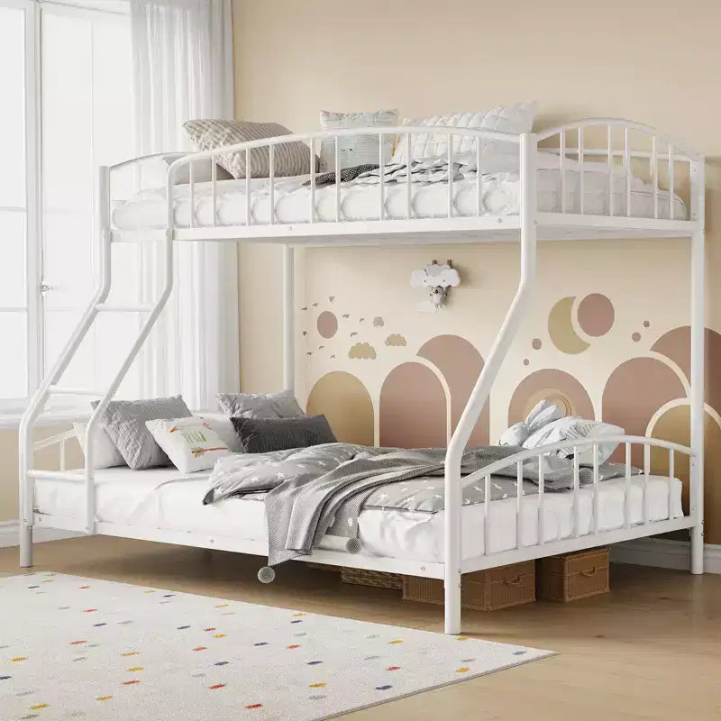 Letto a Castello Salvaspazio Matrimoniale  Telaio in Acciaio Resistente, Ringhiera Curva, Scala, Supporto a Doghe Robuste  Nessuna Rete a Molle Necessaria