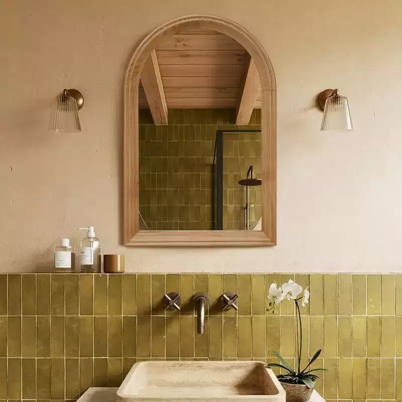 Specchio da parete decorativo ad arco Whisen con cornice in legno di quercia naturale, specchio da bagno moderno rustico - Legno naturale
