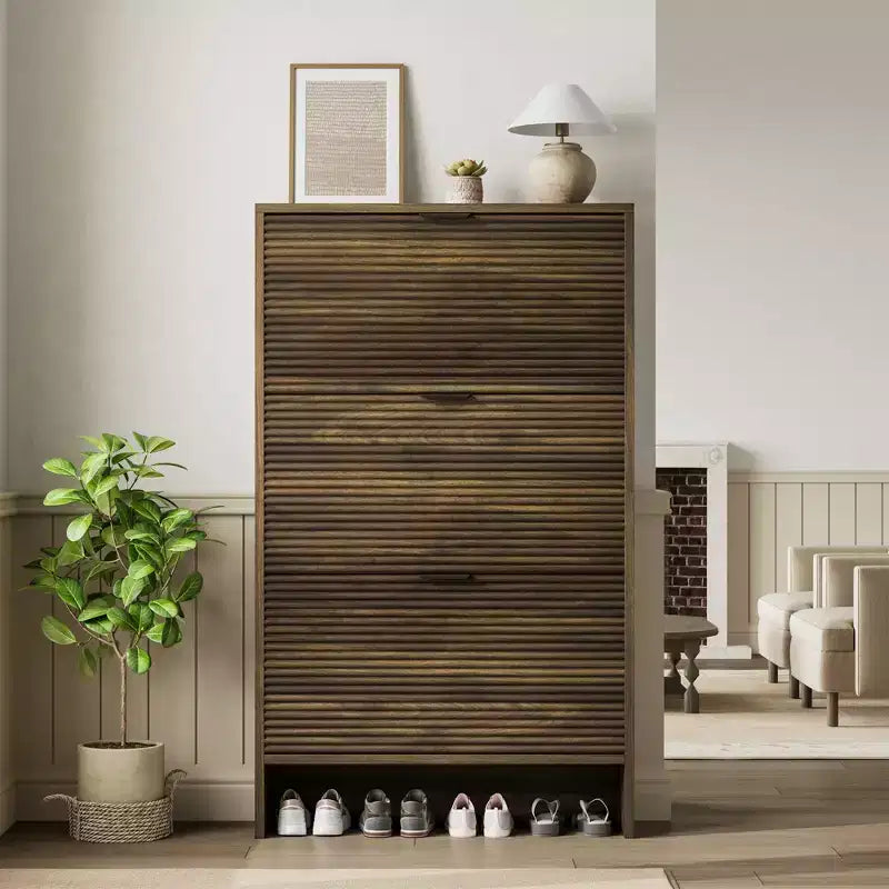 Scarpiera a Scomparsa con Ante a Ribalta e Design Scanalato, 32" L, Mobile Scarpiera a 3 Cassetti, Salvaspazio per Ingresso, Corridoio, Appartamento