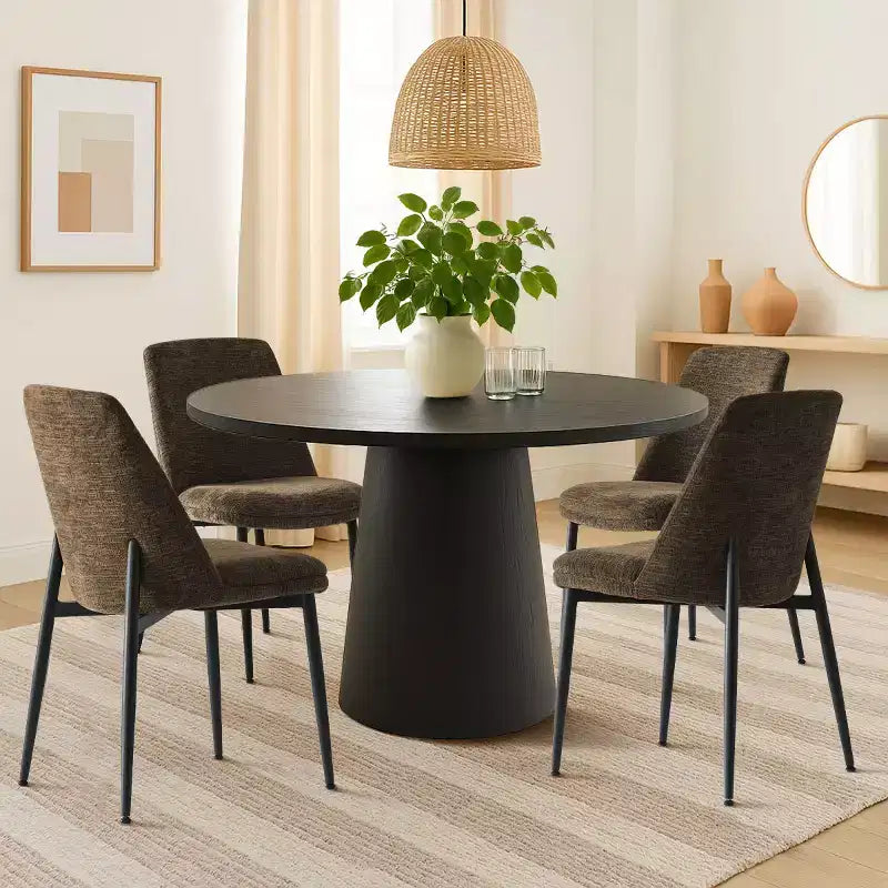 Set of 4 Modern Upholstered Dining Room Chairs, Chenille Fabric Kitchen Chairs with Black Metal Legs for Family Dining-Panipeachy