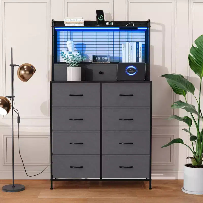 Comò Intelligente con 11 Cassetti in Tessuto, Stazione di Ricarica Integrata e Illuminazione RGB Controllabile tramite App - Design Anti-Ribaltamento per Camera da Letto, Soggiorno, Cabina Armadio