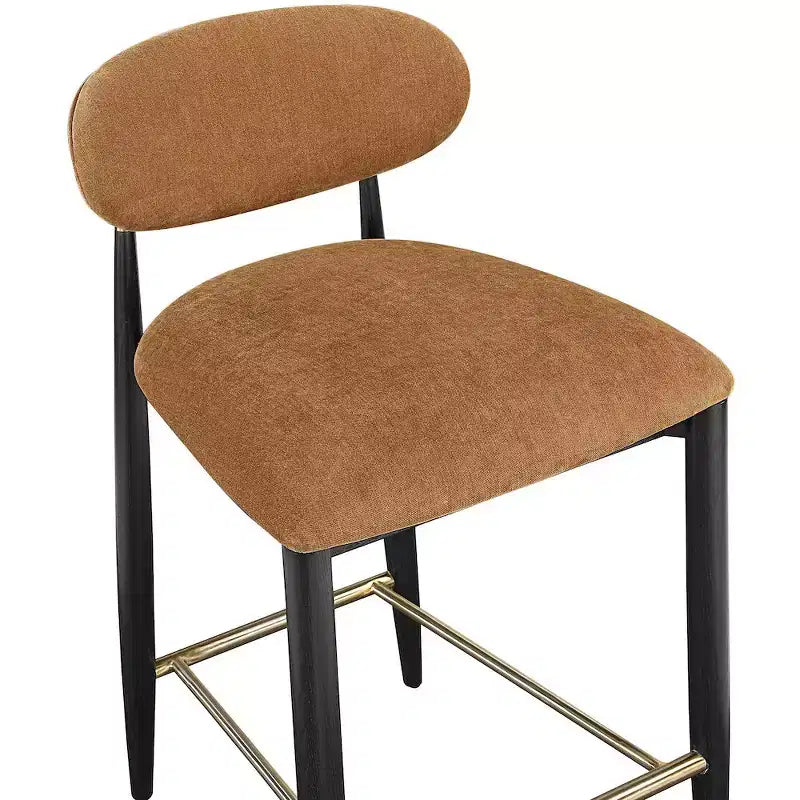 Sgabello da bancone Meridian Furniture Riccio con finitura nera e tessuto performante