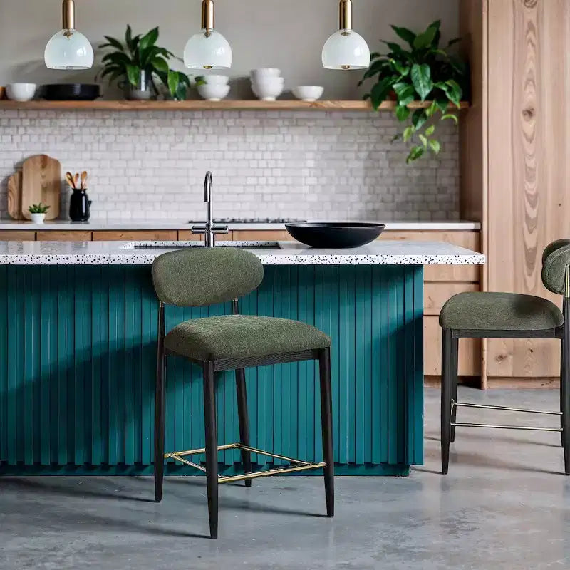 Sgabello da bancone Meridian Furniture Riccio con finitura nera e tessuto performante