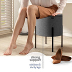 Sedie da pranzo con schienale imbottito a bottoni, borchie e struttura in acciaio – Ecopelle nera / grigia / crema / blu navy / bianca
