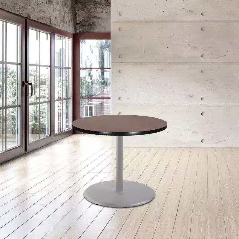 Tavolo da pranzo rotondo da 30" della collezione Bennet di Hampden Furnishings, grigio/mogano