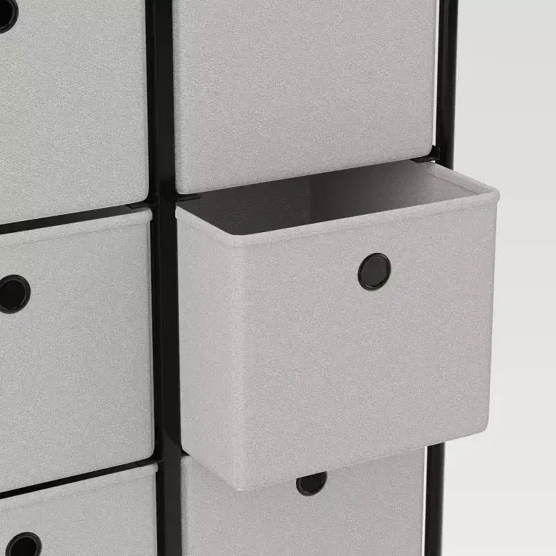 Cassettiera Verticale Alta a 6 Scomparti in Tessuto con Telaio Nero - Room Essentials™ (Montaggio richiesto)