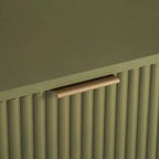 Manhattan Comfort Dumbo Comodino con Cassetto Verde Oliva: Moderno Comodino in MDF, Guide in Metallo, Ripiano Contenitore