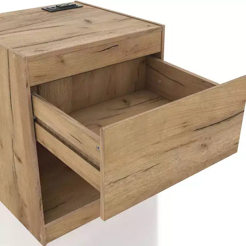 HOMES: Inside + Out Comodino Wellsgate Moderno a 1 Cassetto con Prese di Corrente Quercia Chiara