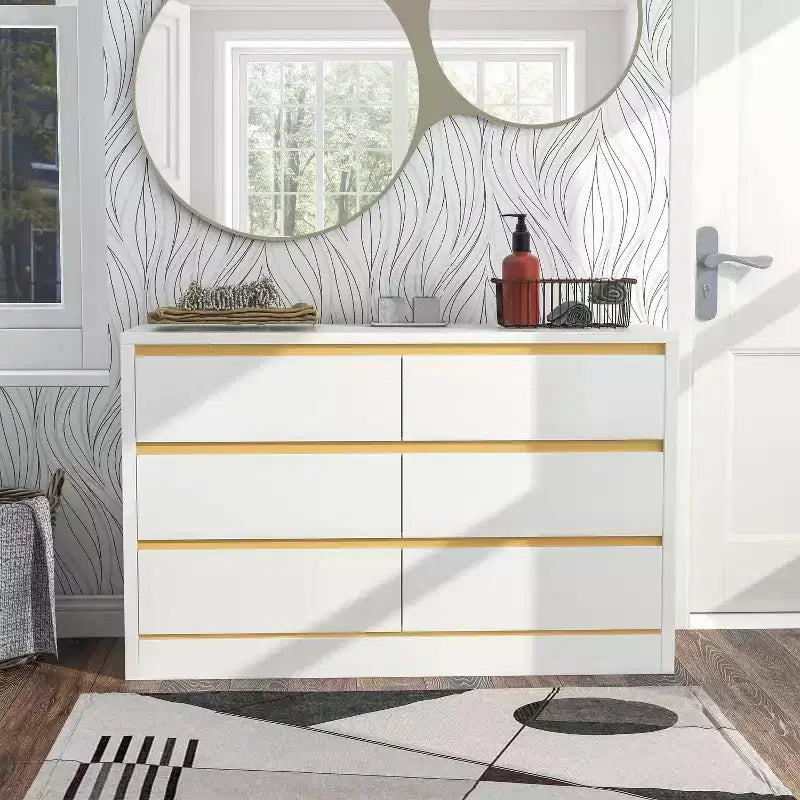 Comò 24/7 Shop At Home Windsong Modern a 6 cassetti: profilo in finto oro, cassetti scorrevoli