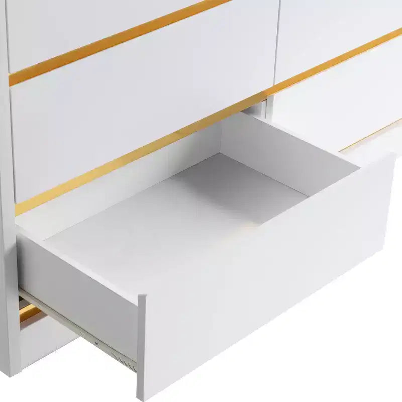 Comò 24/7 Shop At Home Windsong Modern a 6 cassetti: profilo in finto oro, cassetti scorrevoli