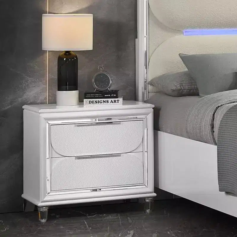 Comodino Tarian da 30.32" Finitura Bianco Perla - Acme Furniture