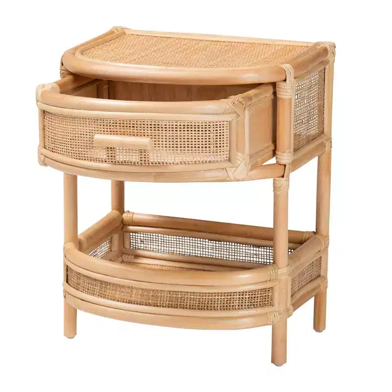 bali & pari Divitia Comodino in Rattan Naturale con 1 Cassetto Naturale: 55,1 cm Altezza, Nessun Montaggio, Struttura in MDF