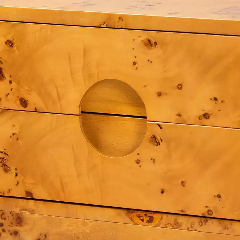 bali & pari comodino a 2 cassetti Kayla Wood Mappa Burl chiaro