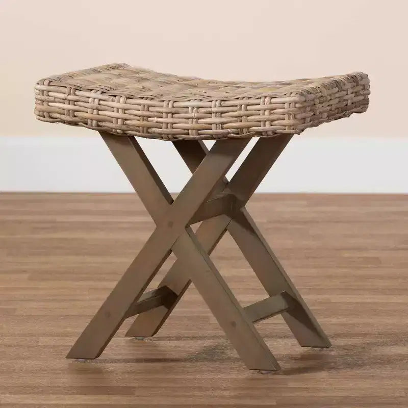 bali & pari Hayate Ottomano Poggiapiedi in Legno di Rattan e Mogano Grigio Kubu/Tortora Rustico