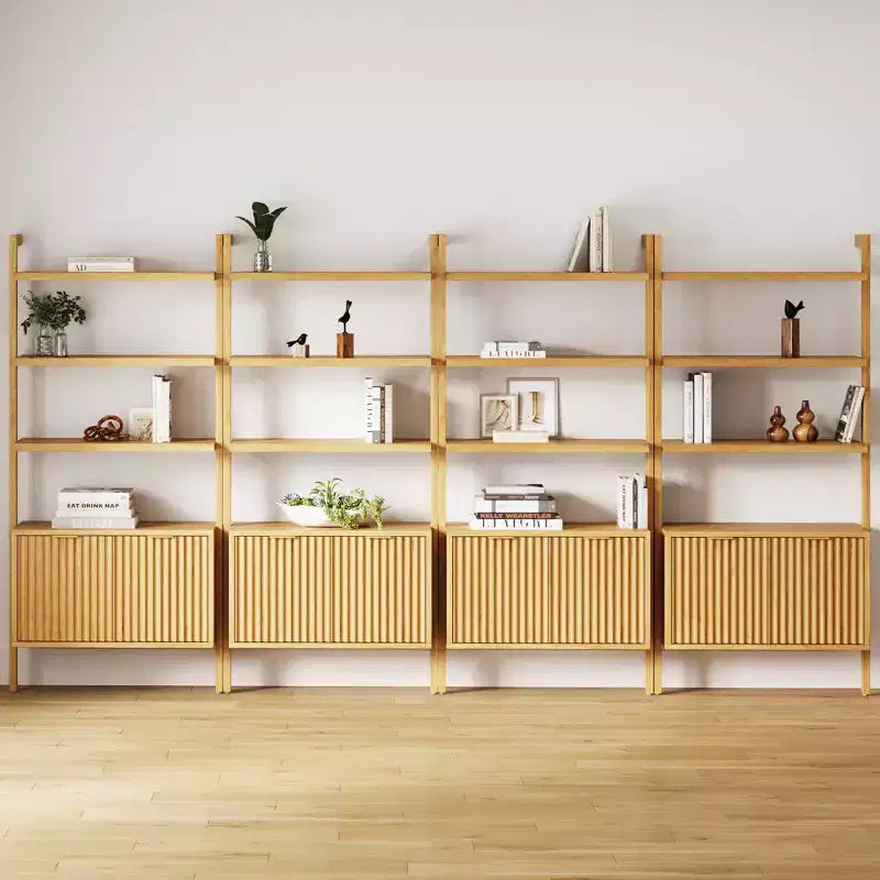 Nathan James 71.9" Set di 4 librerie Jasper in legno scanalato, marrone chiaro