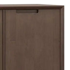 Mobile Basso Contenitore WyndenHall Devlin Noce Marrone: Moderno in Legno di Gomma Laccato, 2 Ripiani Regolabili